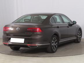 Volkswagen Passat  2.0 BiTDI Highline 