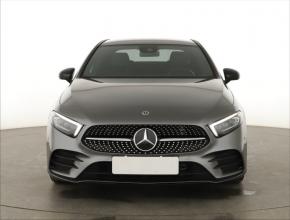 Mercedes-Benz A  A 200 AMG Line 