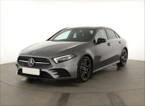 Mercedes-Benz A  A 200 AMG Line 