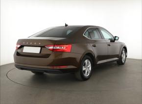 Škoda Superb  1.5 TSI Ambition 