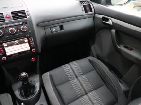 Volkswagen Touran  2.0 TDI 