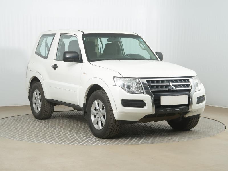 Mitsubishi Pajero  3.2 DI-D