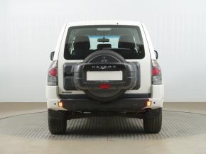 Mitsubishi Pajero  3.2 DI-D 