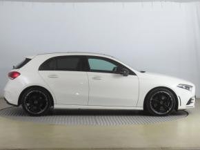 Mercedes-Benz A  A 220 AMG Line 