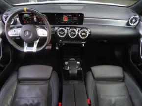 Mercedes-Benz A  A 220 AMG Line 