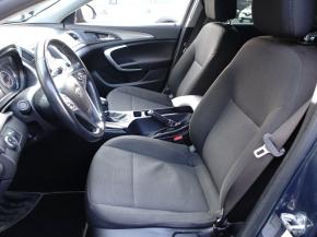 Opel Insignia  2.0 CDTI 