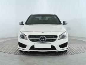 Mercedes-Benz CLA  250 4MATIC AMG Paket 