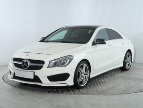 Mercedes-Benz CLA  250 4MATIC AMG Paket 