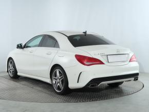 Mercedes-Benz CLA  250 4MATIC AMG Paket 