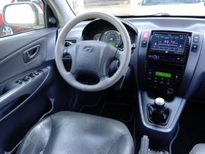 Hyundai Tucson  2.0 i 