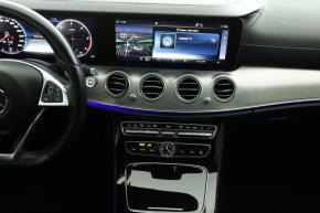 Mercedes-Benz E  E 220 d 4MATIC 