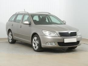 Škoda Octavia  1.6 TDI Elegance 