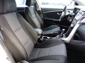 Hyundai i30  1.6 MPI 