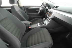 Volkswagen CC  2.0 TDI 