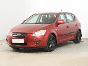 Kia Ceed  1.4 CVVT 