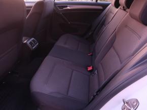 Volkswagen Golf  1.6 TDI 