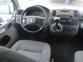 Volkswagen Multivan  2.5 TDI 