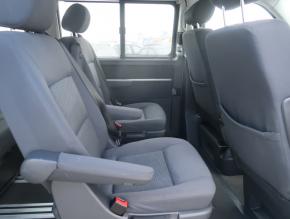 Volkswagen Multivan  2.5 TDI 