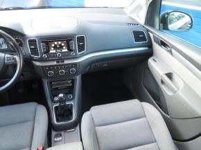 Volkswagen Sharan  2.0 TDI 