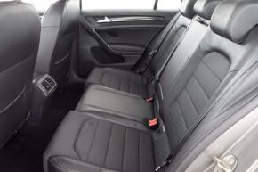 Volkswagen Golf  1.6 TDI 