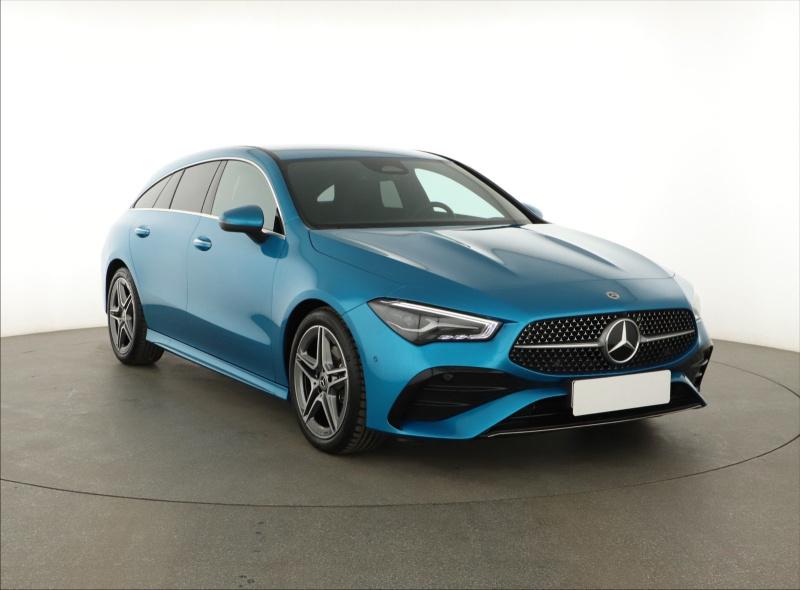 Mercedes-Benz CLA  180 AMG