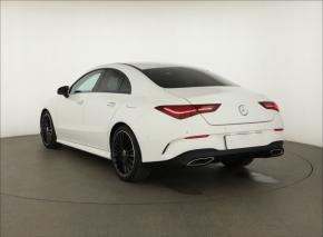 Mercedes-Benz CLA  220 4MATIC AMG Paket 