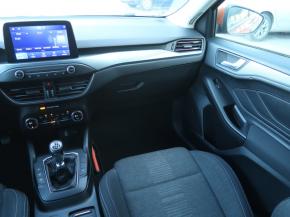 Ford Focus  1.5 TDCi Active 