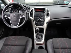 Opel Astra  1.4 T 