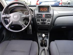 Nissan Almera  1.5 