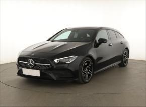 Mercedes-Benz CLA  220d AMG Paket 