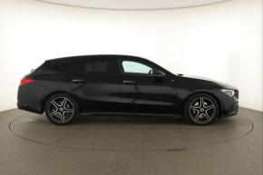 Mercedes-Benz CLA  220d AMG Paket 