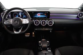 Mercedes-Benz CLA  220d AMG Paket 