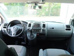 Volkswagen Caravelle  2.0 TDI 