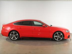 Audi A5  2.0 TDI S-Line 