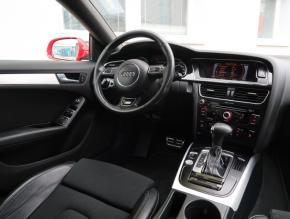 Audi A5  2.0 TDI S-Line 