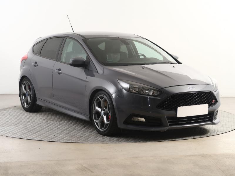 Ford Focus  2.0 EcoBoost ST