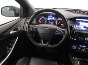 Ford Focus  2.0 EcoBoost ST 