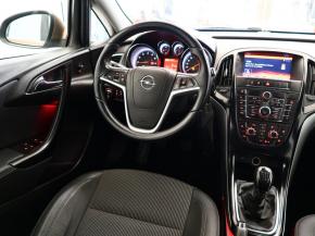 Opel Astra  1.4 T 