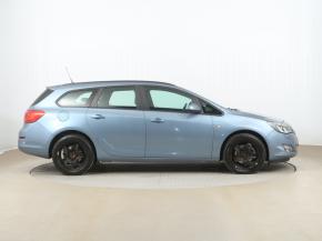 Opel Astra  2.0 CDTI 