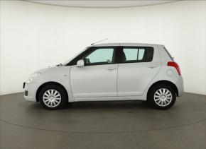 Suzuki Swift  1.3 i 