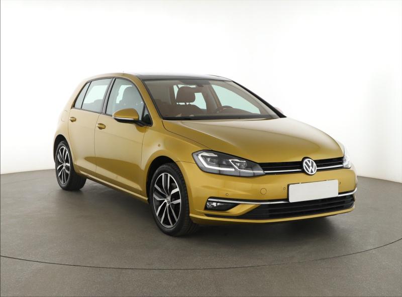 Volkswagen Golf  1.5 TSI Marathon Edition