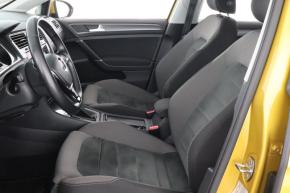 Volkswagen Golf  1.5 TSI Marathon Edition 