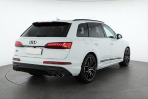 Audi SQ7  4.0 TFSI 