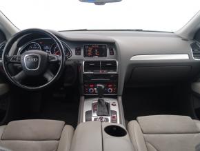 Audi Q7  3.0 TDI 