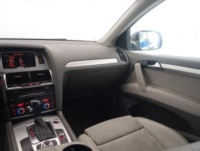 Audi Q7  3.0 TDI 