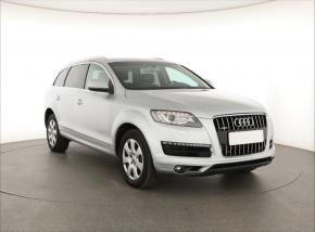 Audi Q7  3.0 TDI 