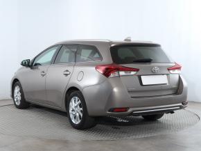 Toyota Auris  1.6 Valvematic 