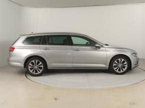 Volkswagen Passat  1.6 TDI Highline 