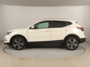 Nissan Qashqai  1.3 DIG-T N-Connecta 