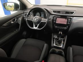 Nissan Qashqai  1.3 DIG-T N-Connecta 